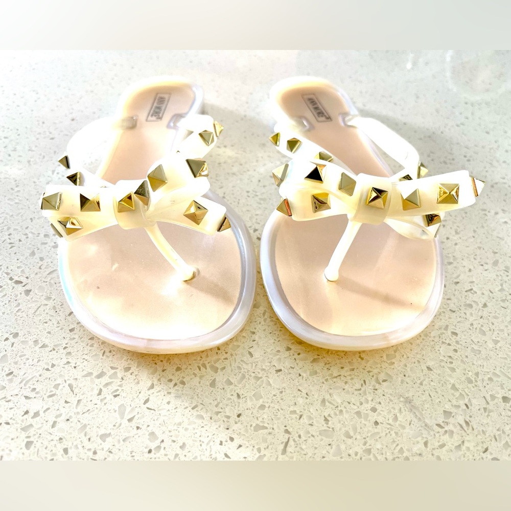 Ann More White Sandals with Gold Accents